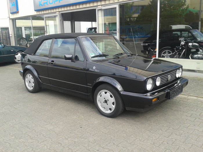 Volkswagen Golf 1 descapotable - Etienne Aigner - 1990