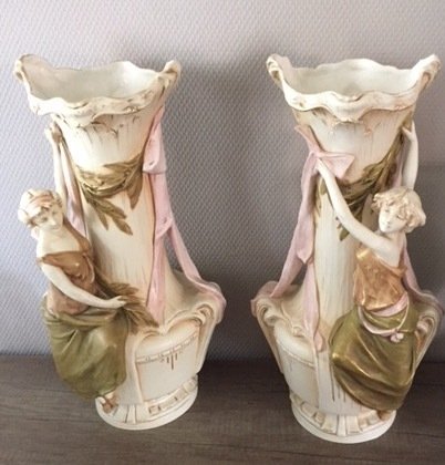 Royal Dux - 2 Art Nouveau vases