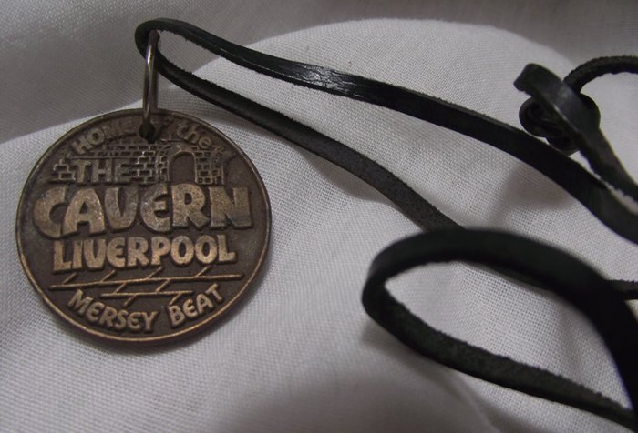 Very rare 1960'S original Cavern club, Liverpool membership medallion- Beatles/ Merseybeat.