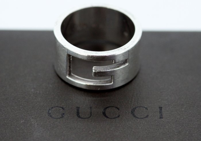 white gold gucci ring mens