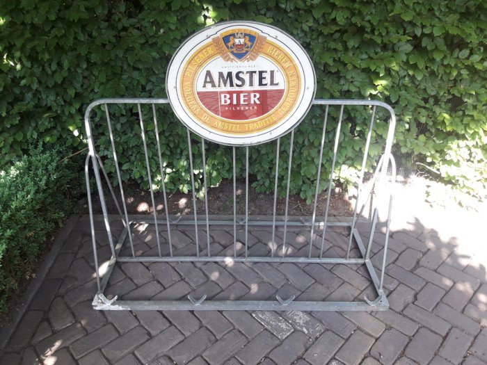 Mooi Fietsenrek van Amstel Bier 