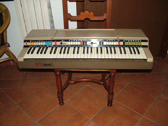 Gem Sprinter 61 b keyboard from the 1960s/70s
