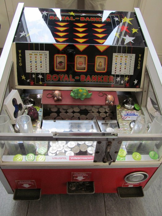 Unique ROYAL BANKER Pusher - fair machine - from 1970/1980