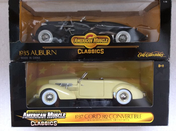 Ertl - Scale 1/18 - Auburn 851 Boat tail Speedster Super Charged 1935 and Cord 812 Convertible 1937 