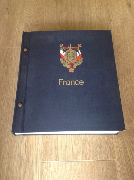 France 1849/1970 – A very well-filled collection in a Davo album