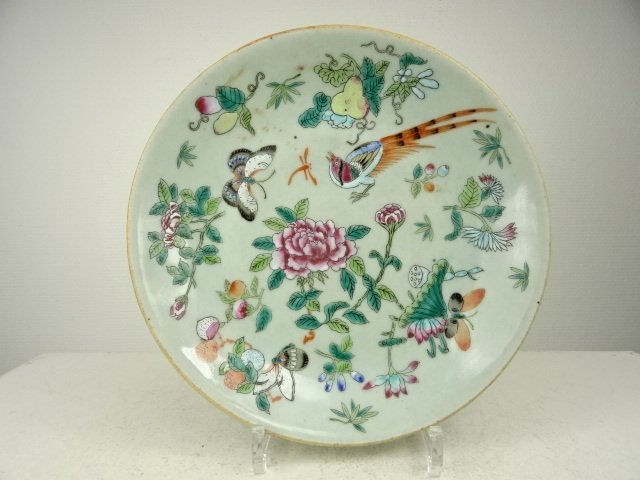 Celadon famille rose plate - China - 19th century