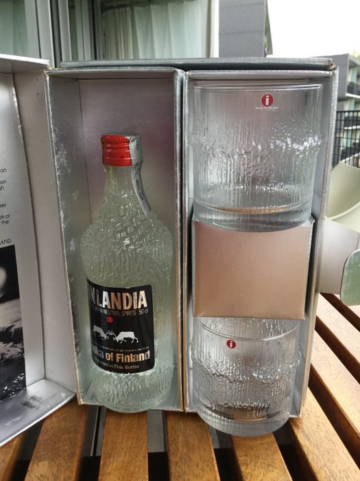 Tapio Wirkkala for IITTALA -Giftbox Finlandia Vodka of Finland. bottle and glasses are IITTALA.