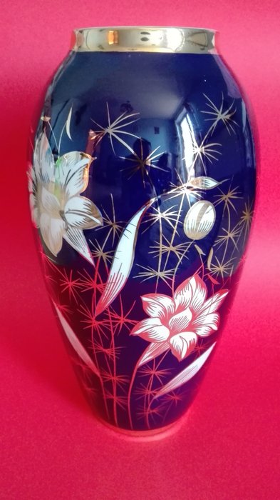 A huge vase - Chodzież - cobalt and gold 31.5 cm