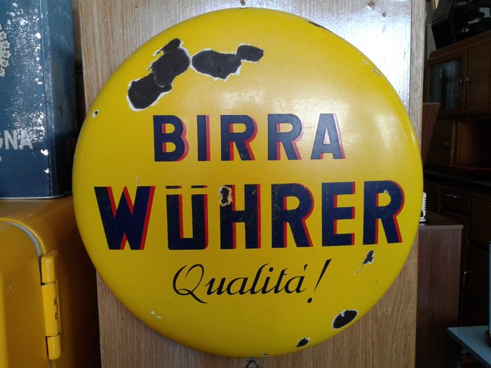 Plate - enamelled Wuhrer beer button