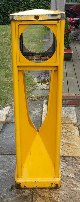 Original yellow Agmi Traffic pillar - RVV 1966 - 115 x 31 x 31 cm