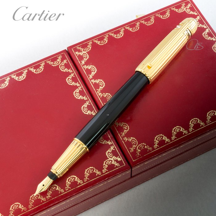 Cartier - Pasha de Cartier Gold \u0026 Black 