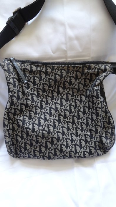 Christian Dior – Classic Trotter shoulder bag - Catawiki