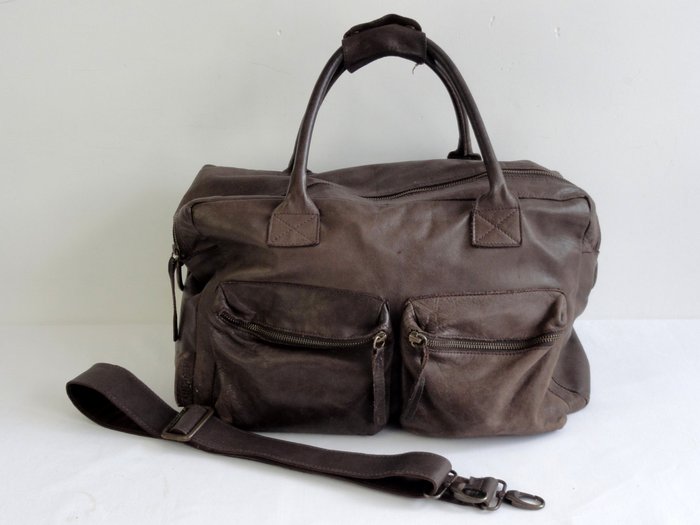 Legend – The Legendary Bag Maker – shoulder bag – large model – detachable strap
