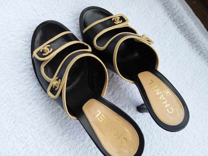 Chanel – slippers - Catawiki