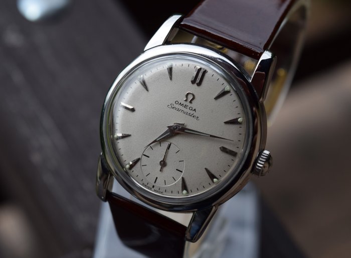 Omega Seamaster — cal 410 sub-second luxury watch— Man's — 1956 
