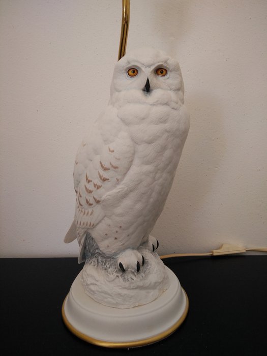 owl table lamp