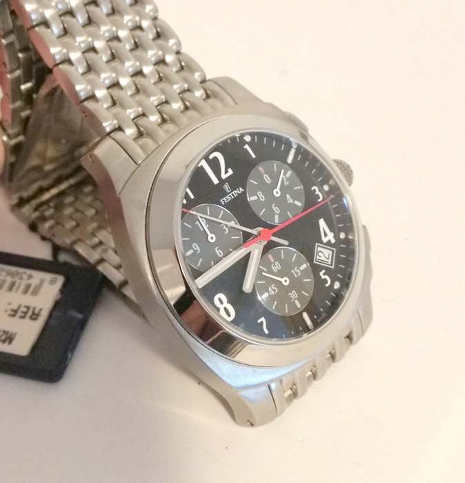 Festina Model F20004/3 – men's wristwatch – new