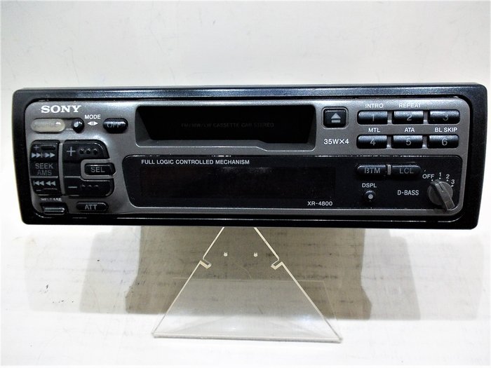 Sony XR 4800 radio cassette player
