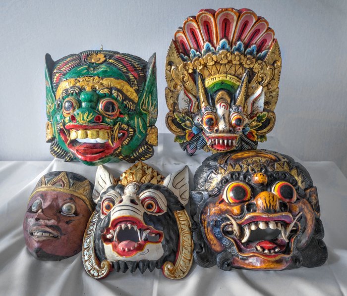 Five wooden masks - 4 x Barong - 1 x Topeng - Bali/Java - Indonesia - middle and 2nd half 20th century