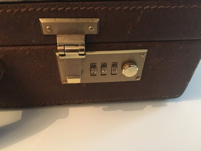 vintage gucci briefcase leather