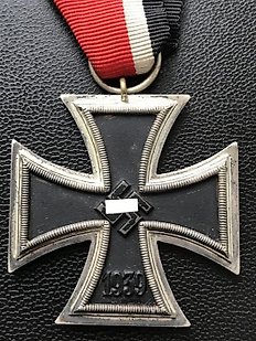 Iron Cross 2nd Class with ribbon maker Karl Hensler 1939