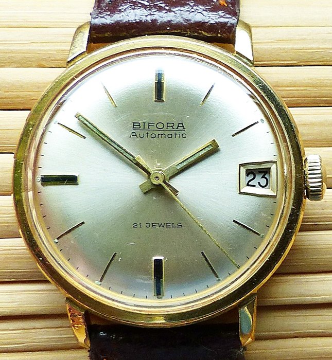 BIFORA 655 automatic 21 jewels with date -- men's wristwatch from the 1960s
