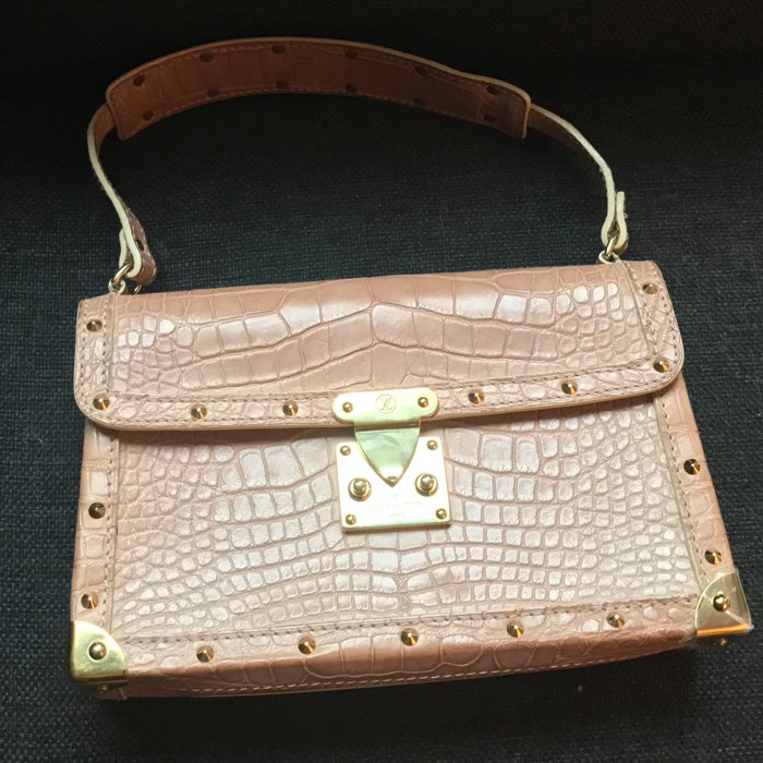 Louis Vuitton - Special Order L&#39;aimable bag - pink crocodile - Catawiki
