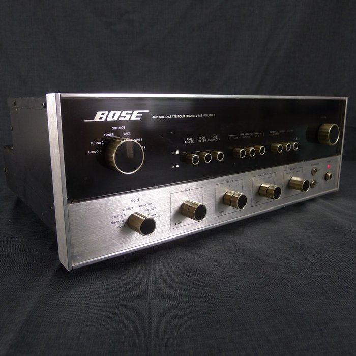 Zeldzame Bose 4401 - Solid State Four Channel Preamplifier 