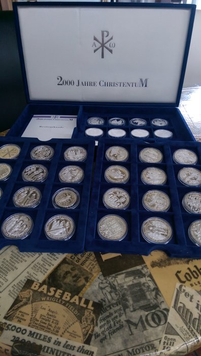 2000 years Christianity - complete set consisting of 36 coins - silver