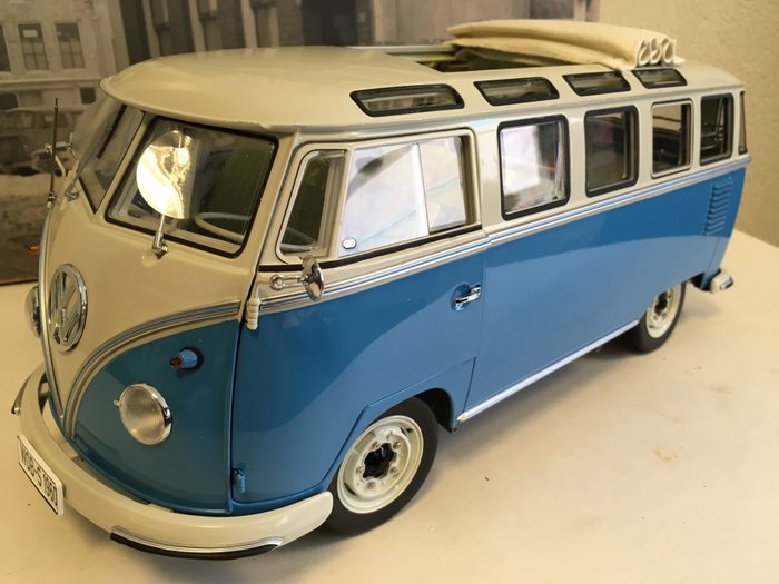 Sun Star - Scale 1/12 - Volkswagen Samba Bus 1960 - Blue / White - Catawiki