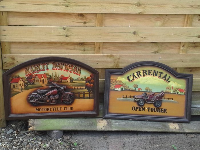Lot of two 3D wooden Pub signs.