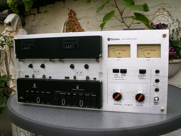 Een zeer zeldzaam cassettedeck: CLARION DUAL MD-8080G