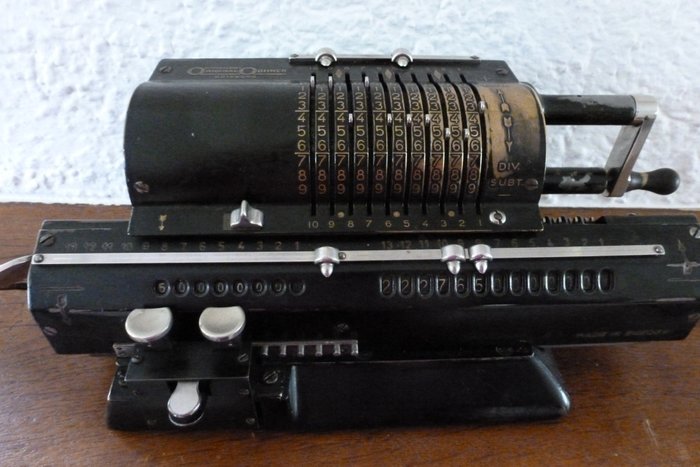 Original Odhner Arithmometer - mechanical calculator - Sweden -ca. 1935