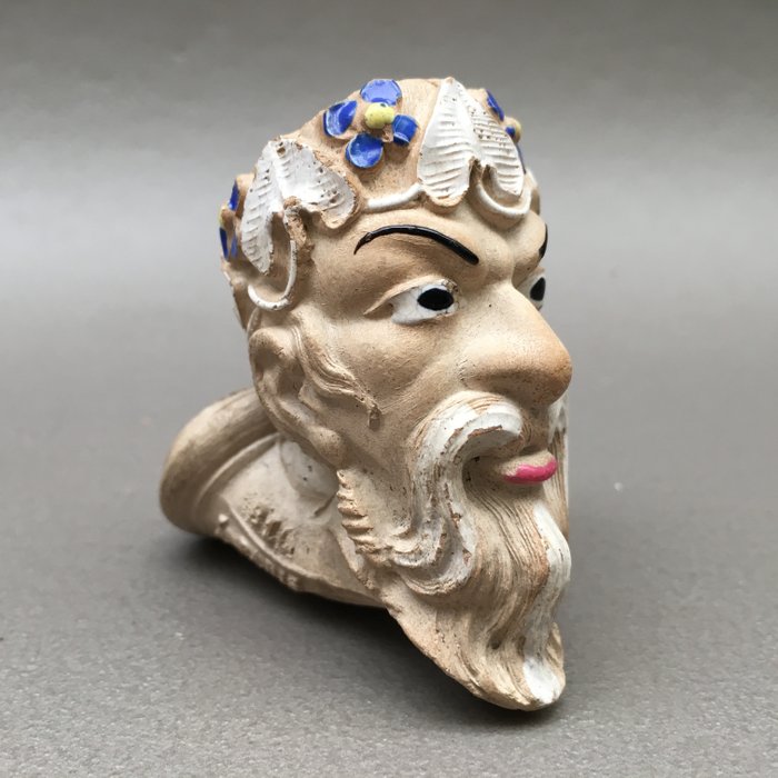 Figural clay pipe by Gambier, "Satyr", model nr. 810 - France, ca. 1850