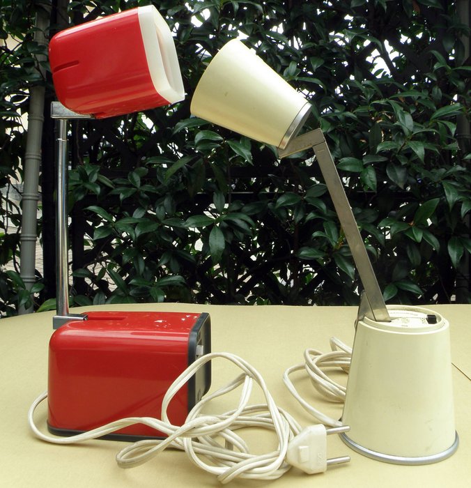 Made in the '60s-'70s – Lot of (2) reading / table lamps – 1) Lampette Germany EE + 2) Kreo-Lite Hiscope, Model NA-719 Japan