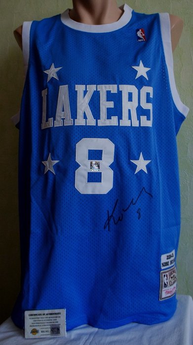 Kobe Bryant signed vintage Basketball LA Lakers 2004/05 ...
