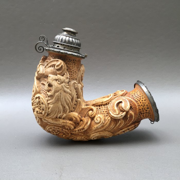 Large meerschaum pipe, "Hungarian coat of arms" - Austro-Hungary,  1838