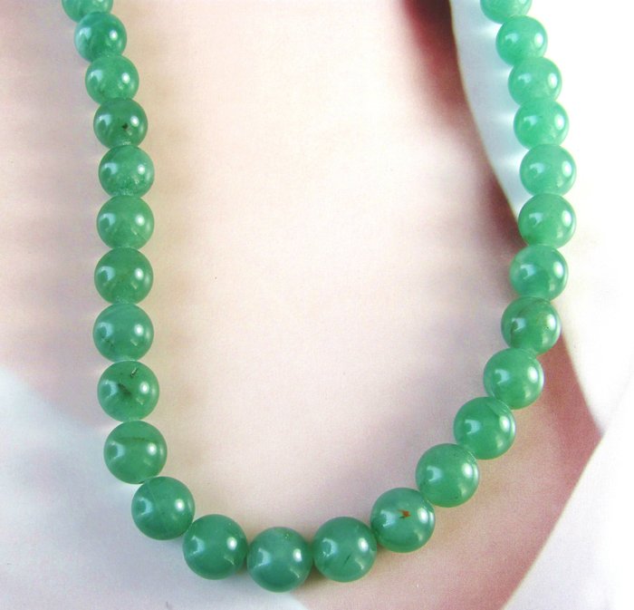 Genuine Jade necklace with large (15mm) apple juice green real beads ...