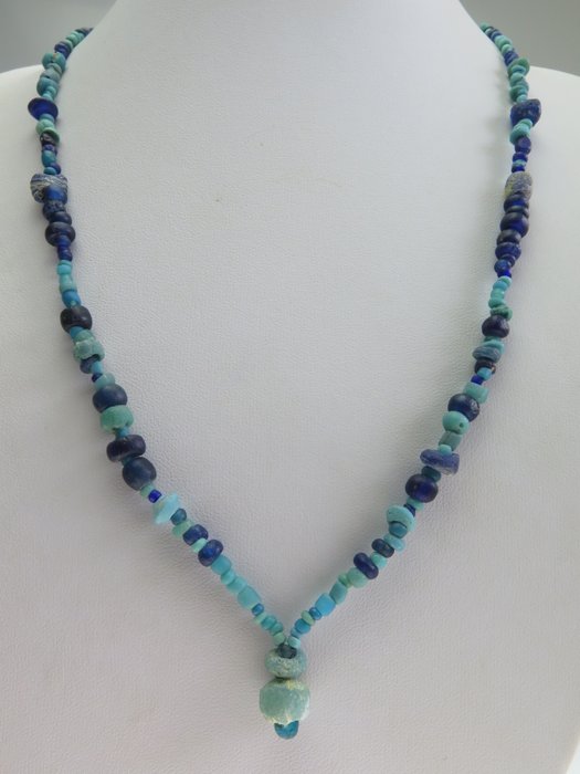Necklace of Roman glass beads - 53 cm - Catawiki