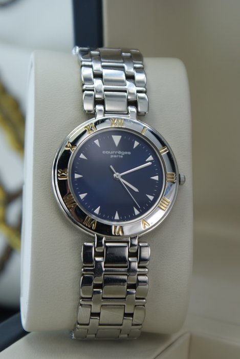 Courreges Paris - Unisex  wrist watch 