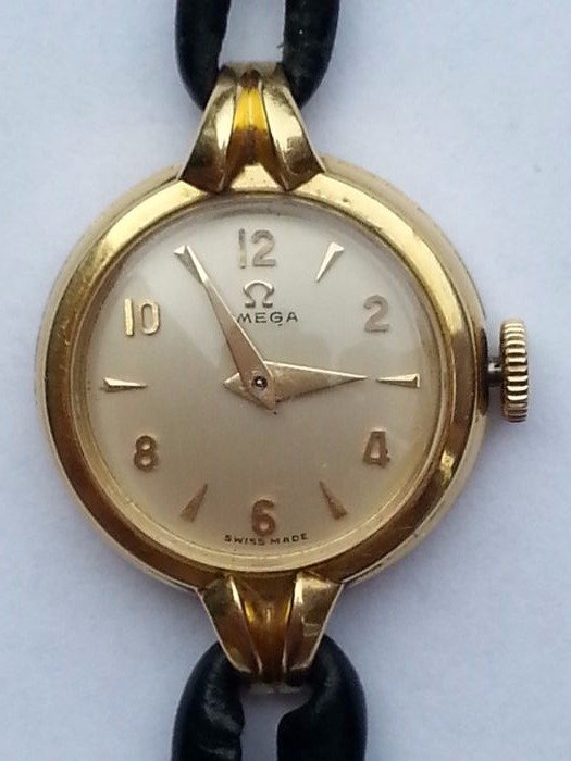 18 kt gold Omega Vintage women's watch 