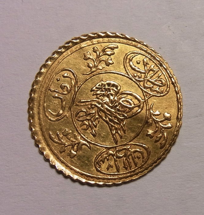 Turkey, Ottoman Empire – 1/2 Hayrire 1223/1 (1808) – Mahmud II –gold