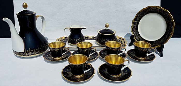 Weimar - Echt Weimar Kobalt - porcelain service with various pieces