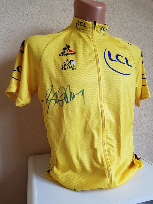 signed yellow jersey