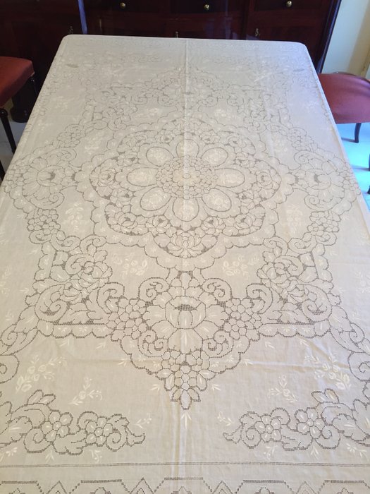 Tablecloth in Sicilian drawn thread “500”