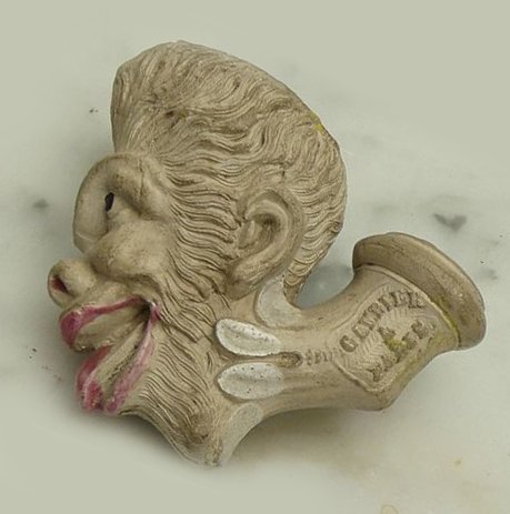 Gambier manchet pijp - Monster - geëmailleerd -ca 1875