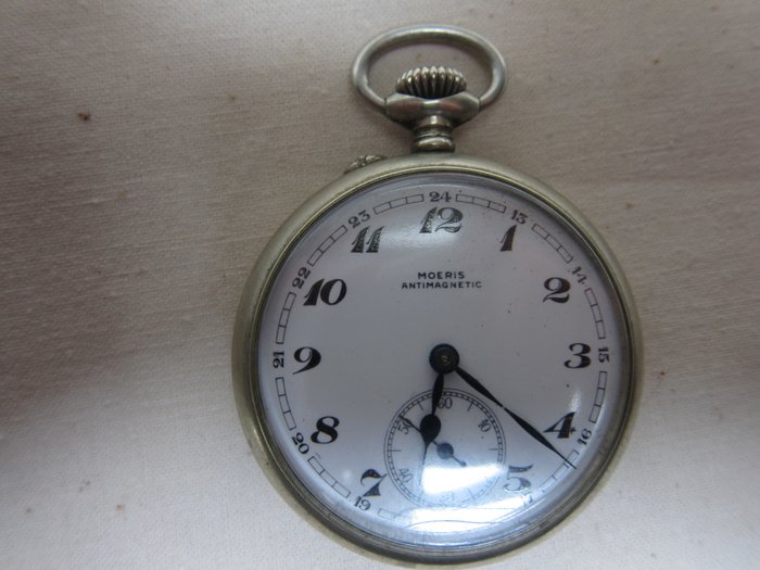 Moeris - pocket watch - circa 1920