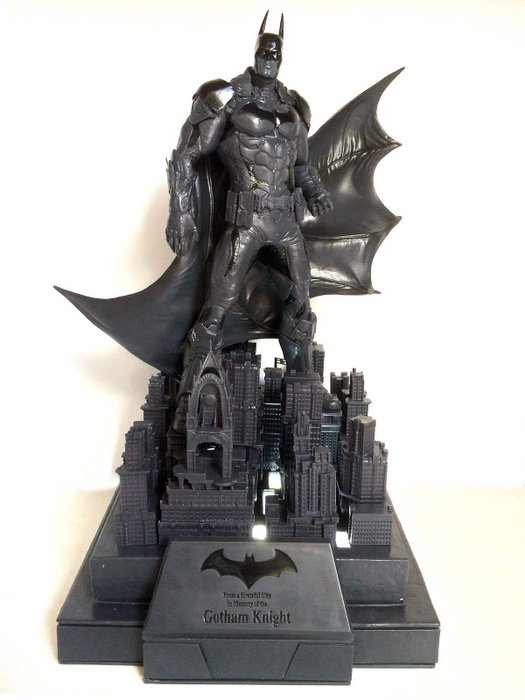 batman statue arkham knight