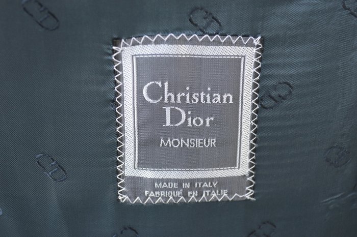 christian dior monsieur label
