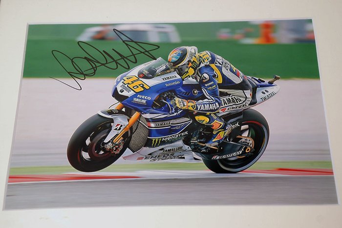 New 2018 season Valentino Rossi Signed autograph photo print Superbike Framed 